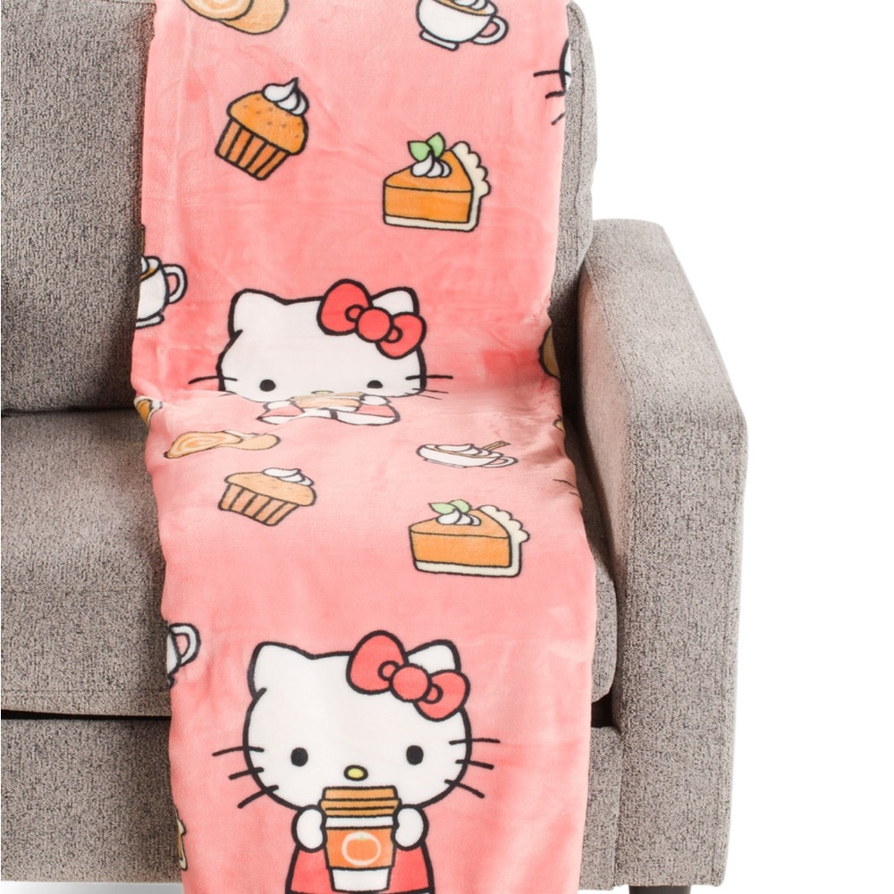 Hello Kitty Pink Pumpkin Spice Halloween Fall Large Plush Blanket 60 x 70 inches